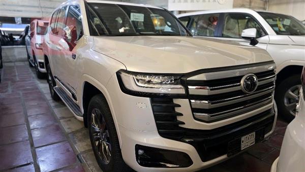 تويوتا لاندكروزر 2025 للبيع في العراق -  بغداد